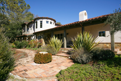 25 Martling Road Sleepy Hollow San Anselmo offered for Sale by Peter and Karin Narodn with Frank Howard Allen